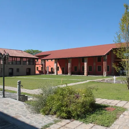 Location Arioli Отель *