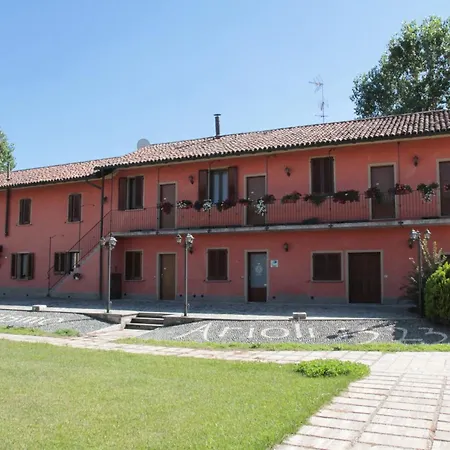 Location Arioli Affittacamere Ozzero